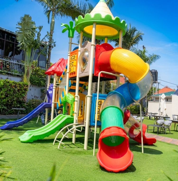 afro play park